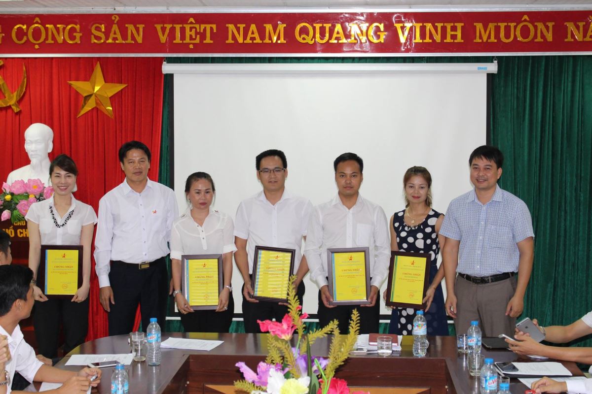 Bấm vào ảnh để xem kích thước thật